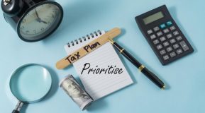 Financial concept with handwriting tax plan on ice cream stick - Freepik Premium